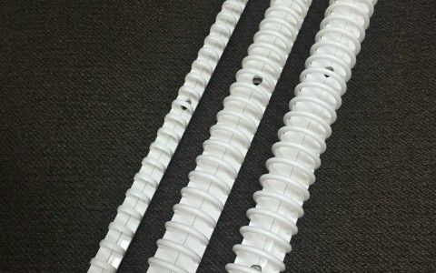 プラスチック製の金具って無いの？