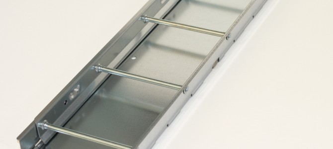 金具だって色々あるんです。