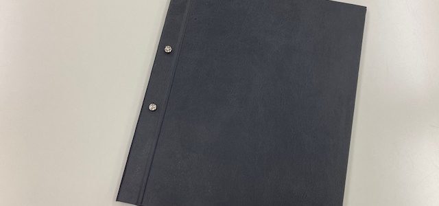 ビニールクロスは表紙貼り製メニューカバーに最適です！