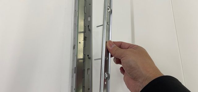 ご紹介不足でした。パイプ金具の使い方