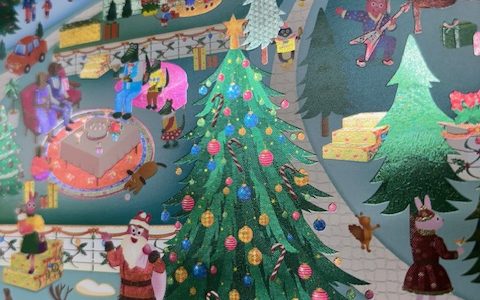 いよいよ年末ですが月の初めはスーパークリスタルカレンダーのご案内です。